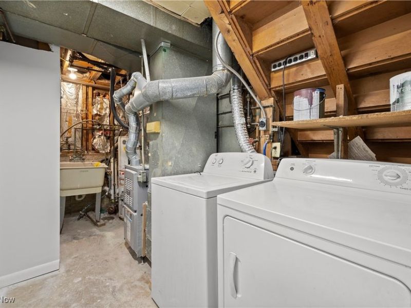 165 Meadow Drive, Elyria, OH 44035 Photo 30