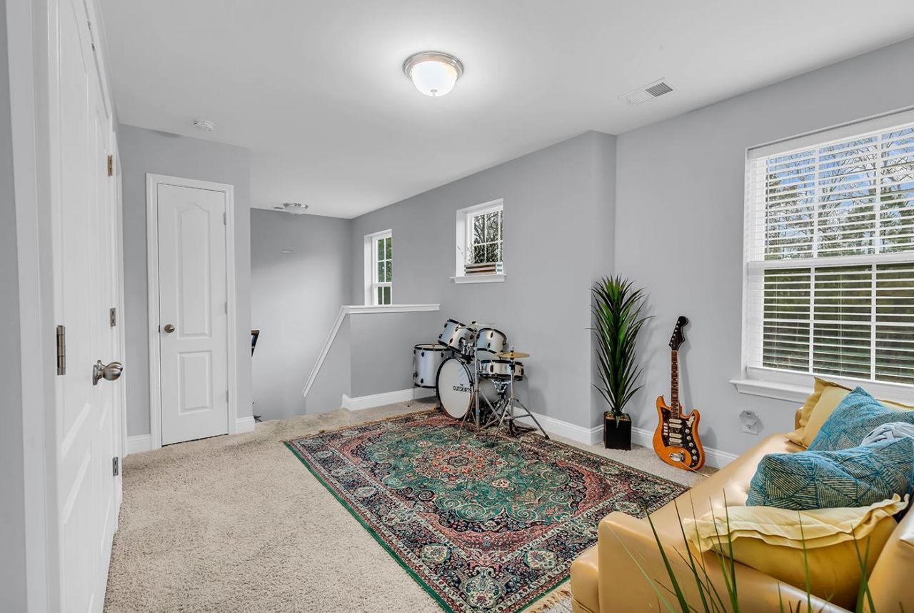 403 Dunbarton Ln. Photo 15