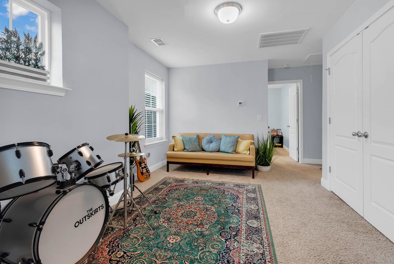 403 Dunbarton Ln. Photo 21