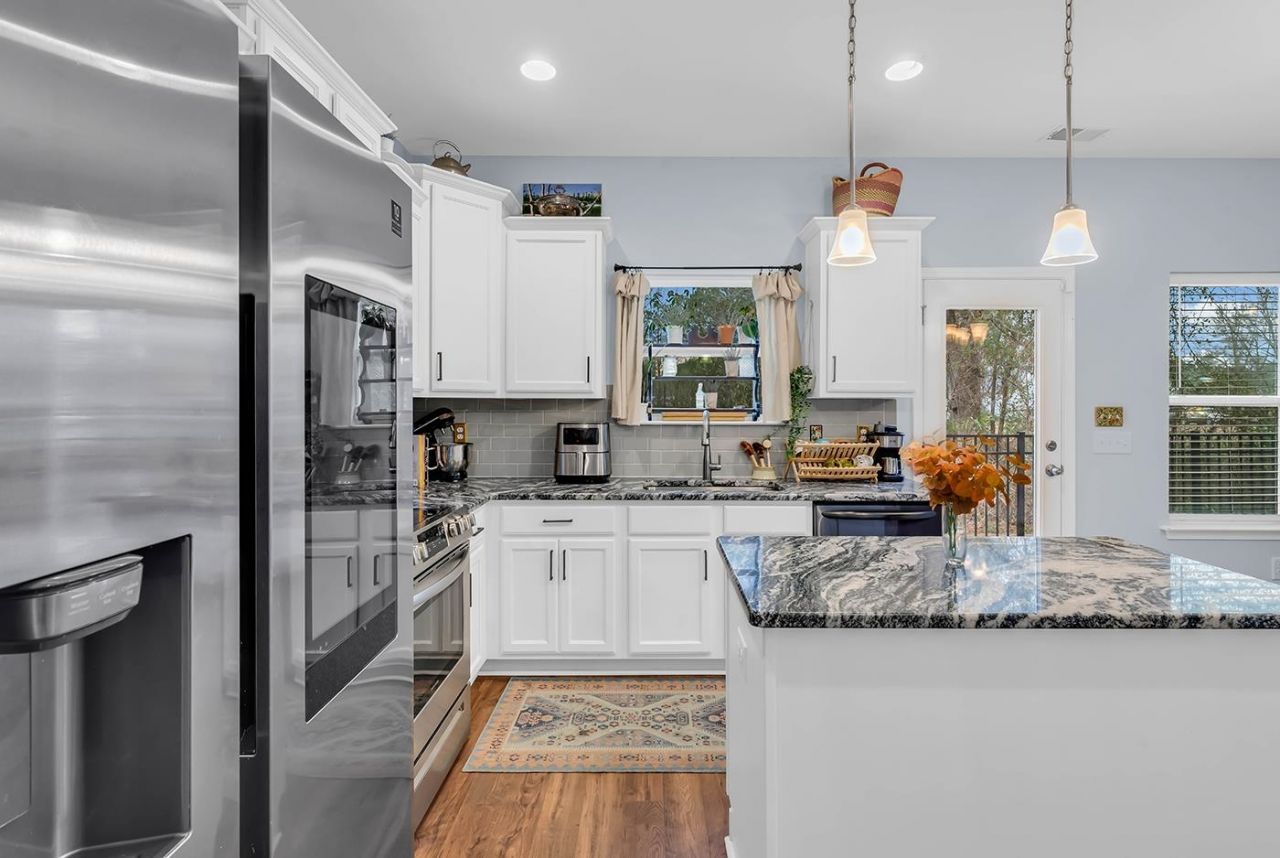 403 Dunbarton Ln. Photo 8