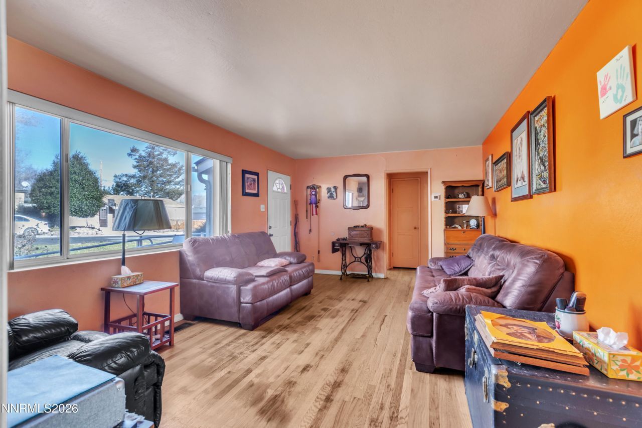 2050 N Lassen Drive, Reno, NV 89503 Photo