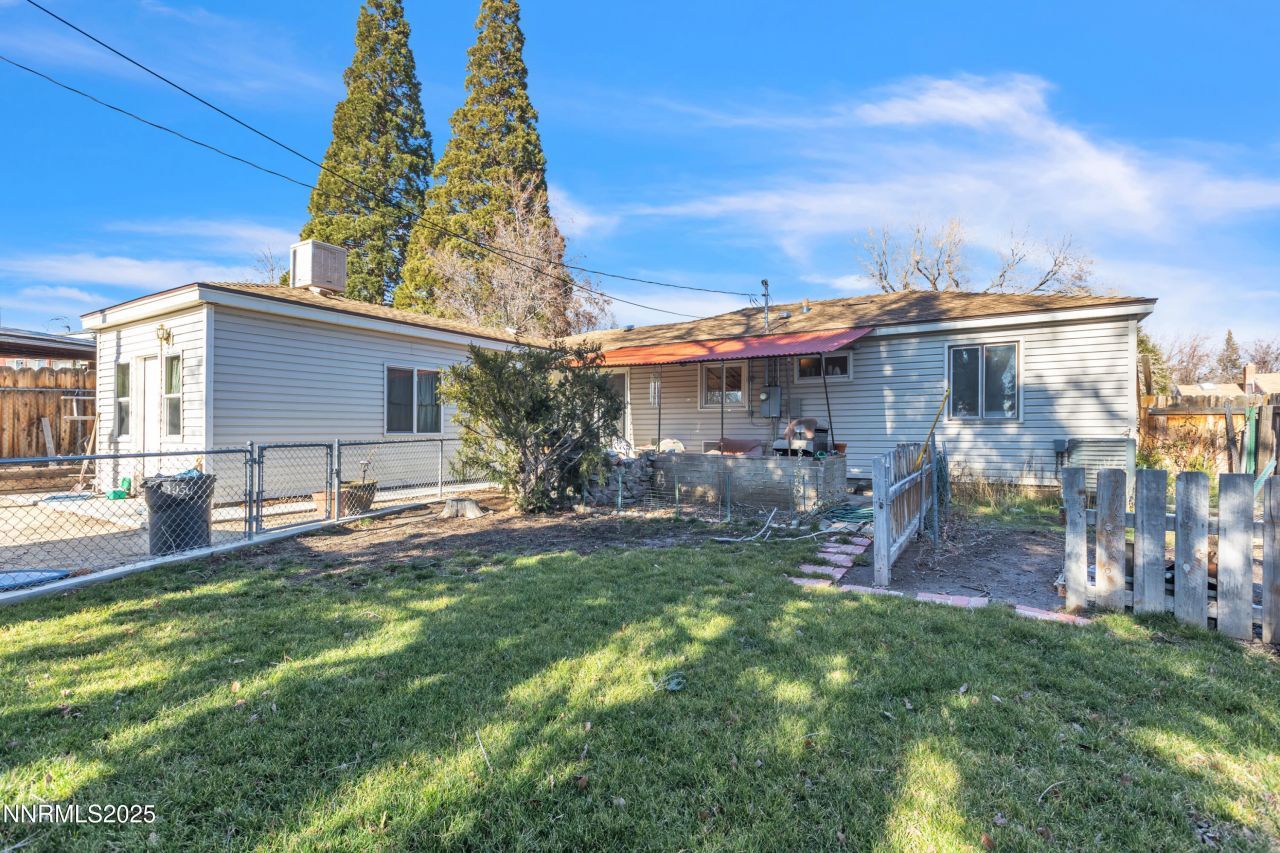 2050 N Lassen Drive, Reno, NV 89503 Photo