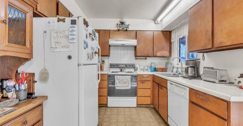2050 N Lassen Drive, Reno, NV 89503 Photo