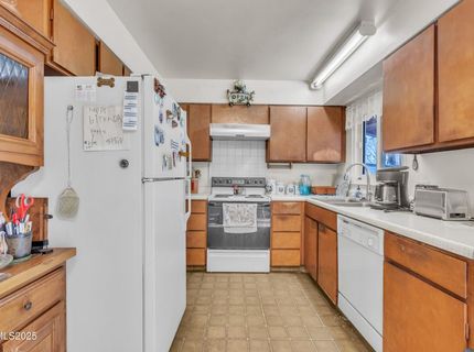 2050 N Lassen Drive, Reno, NV 89503 Photo