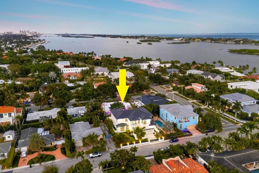 109 Arlington Place, West Palm Beach, FL 33405 Photo