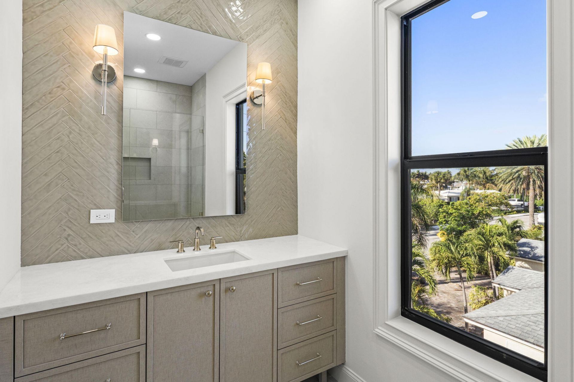 109 Arlington Place, West Palm Beach, FL 33405 Photo