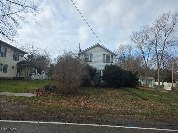 431 Milan Street N, Canal Fulton, OH 44614