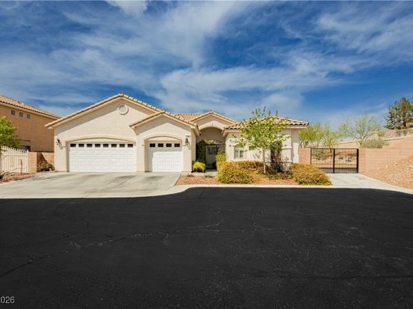 6688 Martinsville Place, Las Vegas, NV 89110