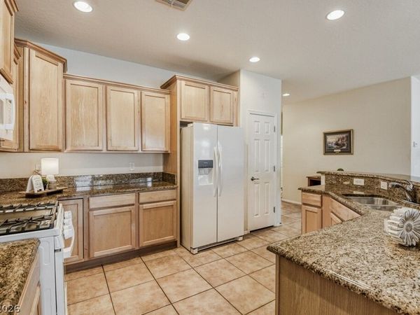 3430 River Legend Street , Las Vegas, NV 89122