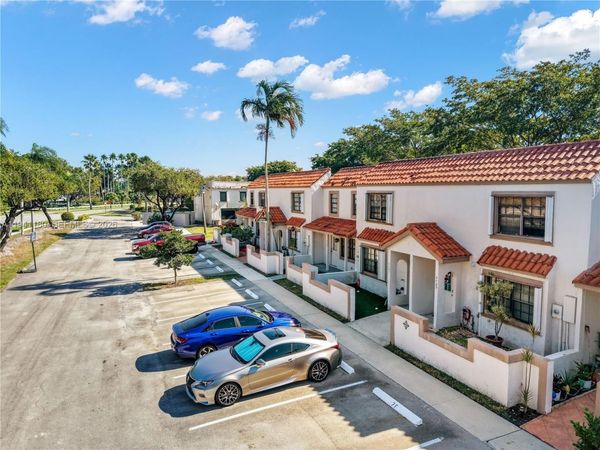 9487 NW 42nd St , Unit 9487, Sunrise, FL 33351