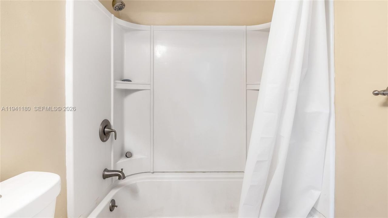 9487 NW 42nd St , Unit 9487, Sunrise, FL 33351 Photo