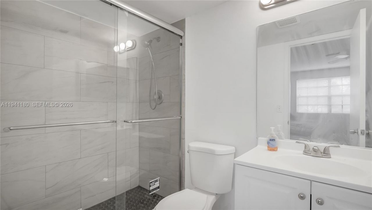 9487 NW 42nd St , Unit 9487, Sunrise, FL 33351 Photo