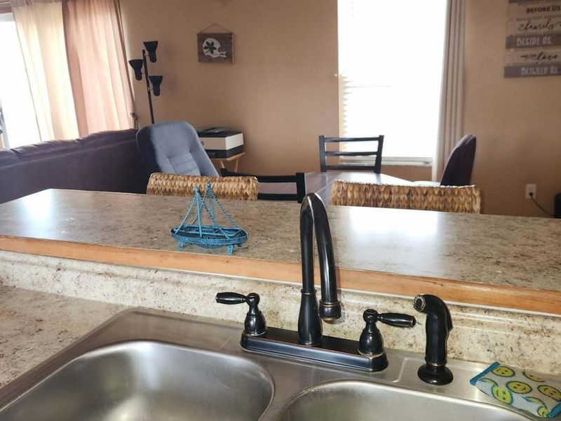 813 Hurlock Lane, Galloway, OH 43119 Photo 15