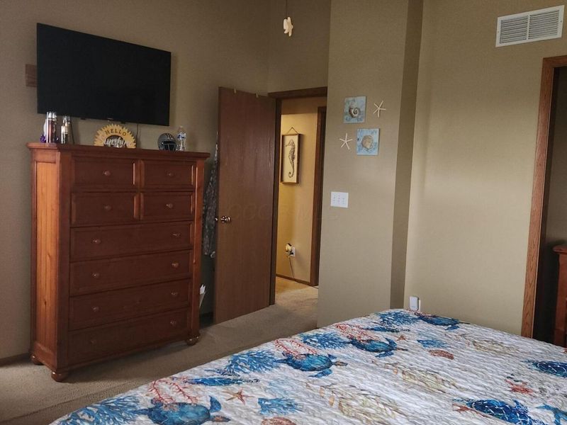 813 Hurlock Lane, Galloway, OH 43119 Photo 25