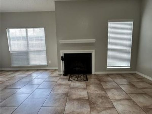3617 W Northgate Drive, Unit 125, Irving, TX 75062