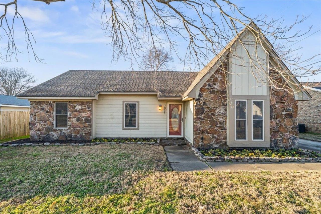 7821 Hickory Meadow Rd, Millington, TN 38053 Main Photo