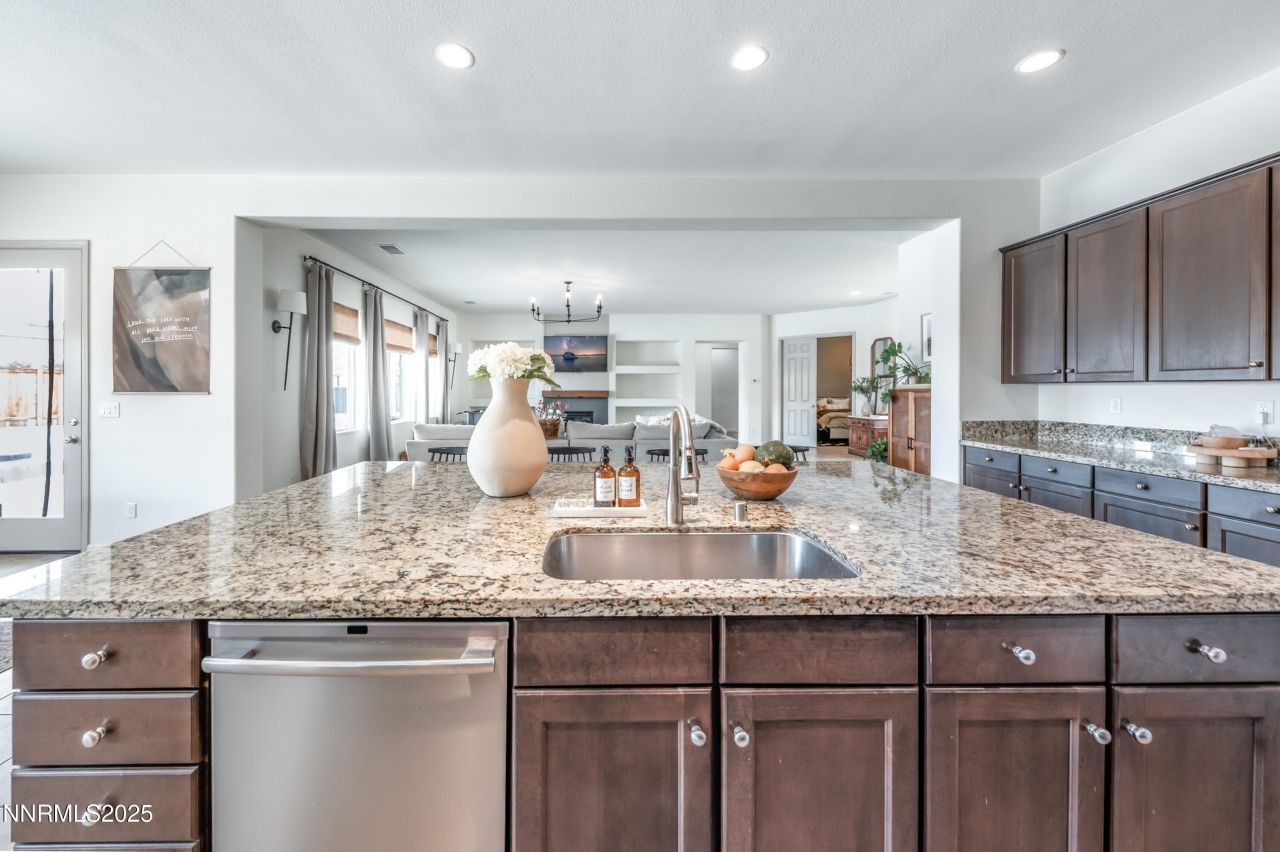 145 Horizon Ridge Road, Sparks, NV 89441 Photo