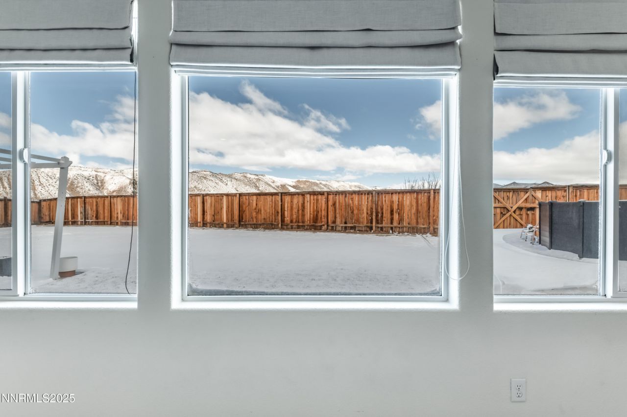 145 Horizon Ridge Road, Sparks, NV 89441 Photo