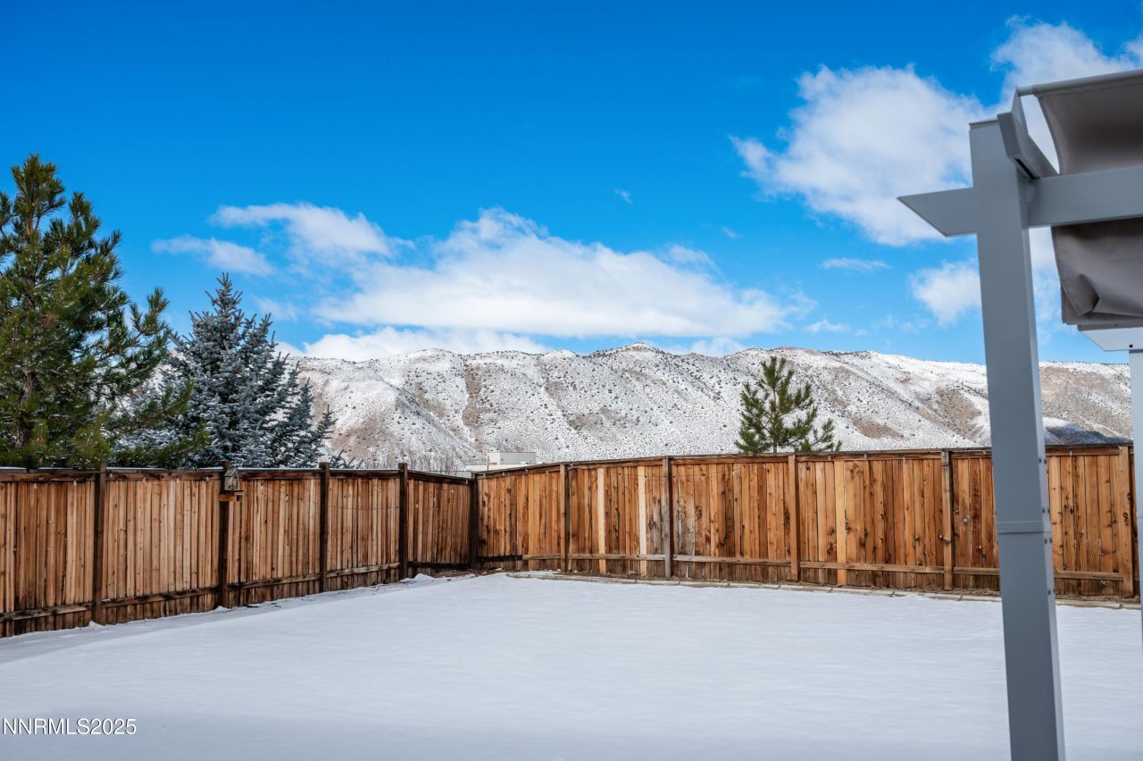 145 Horizon Ridge Road, Sparks, NV 89441 Photo