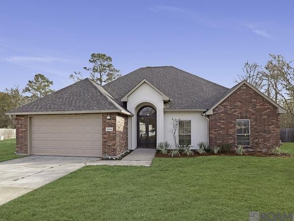 22782 Greencliff Dr, Denham Springs, LA 70726