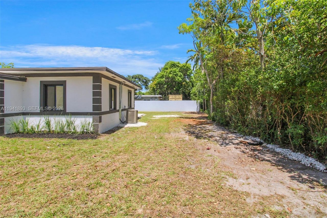 13885 NW 5th Ave , North Miami, FL 33168 Photo