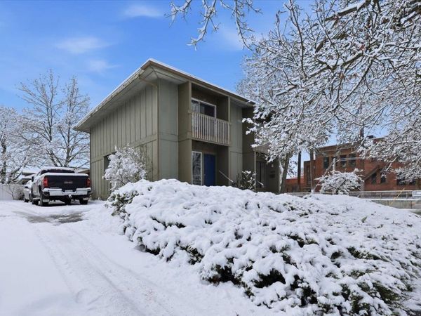 606 E 36th Ave, Spokane, WA 99203