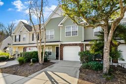 5208 Fernland Way photo 4