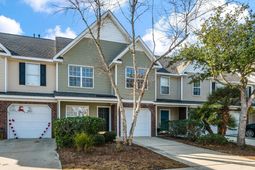 5208 Fernland Way photo 4