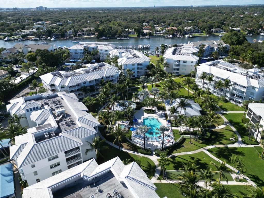 925 Bay Colony Drive S, Unit 925, Juno Beach, FL 33408 Photo