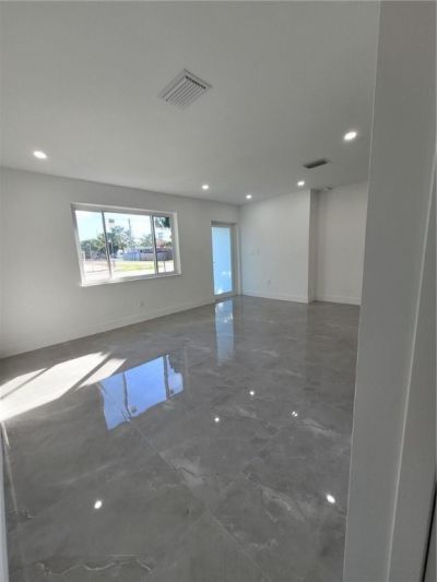 6041 SW 17th Street, Miami, FL 33155 Photo