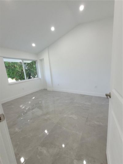 6041 SW 17th Street, Miami, FL 33155 Photo