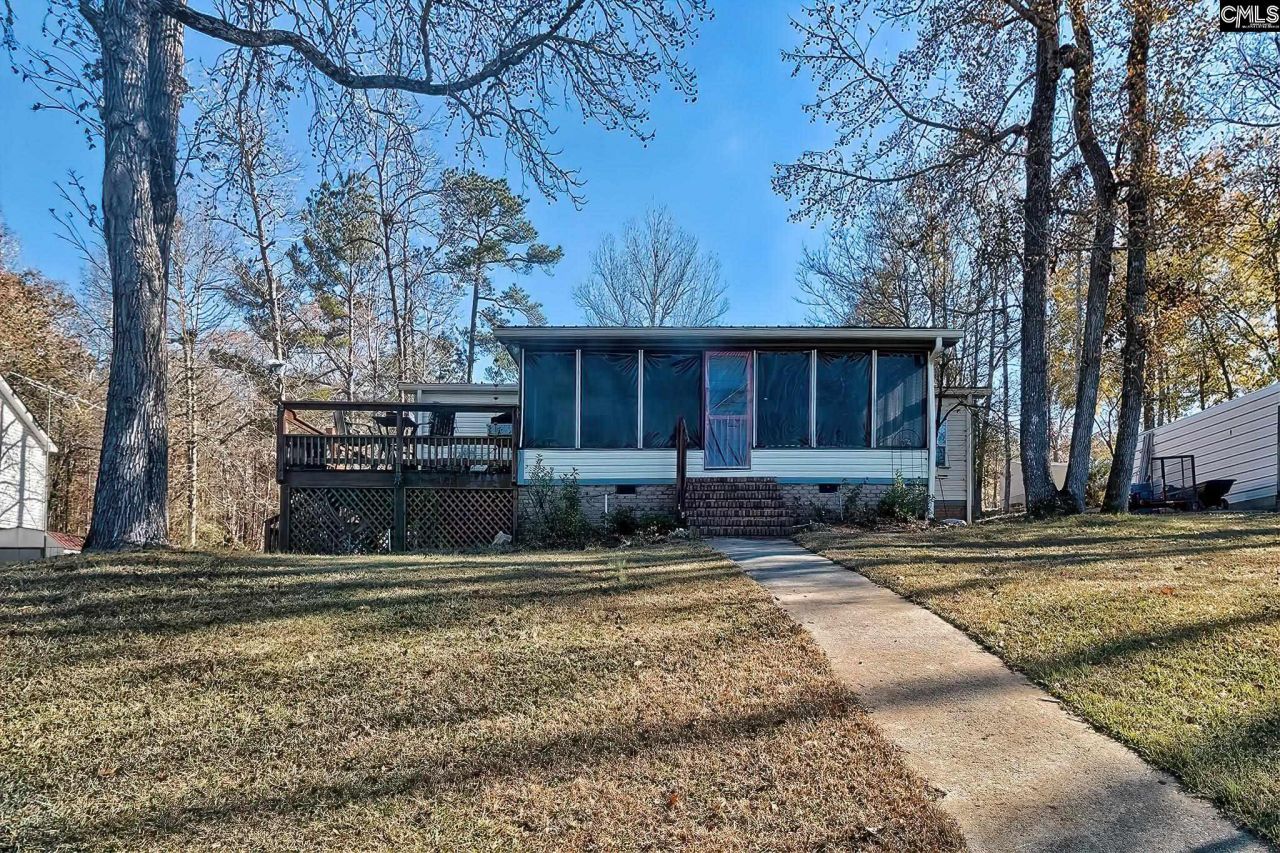 1944 White Road  Photo 22