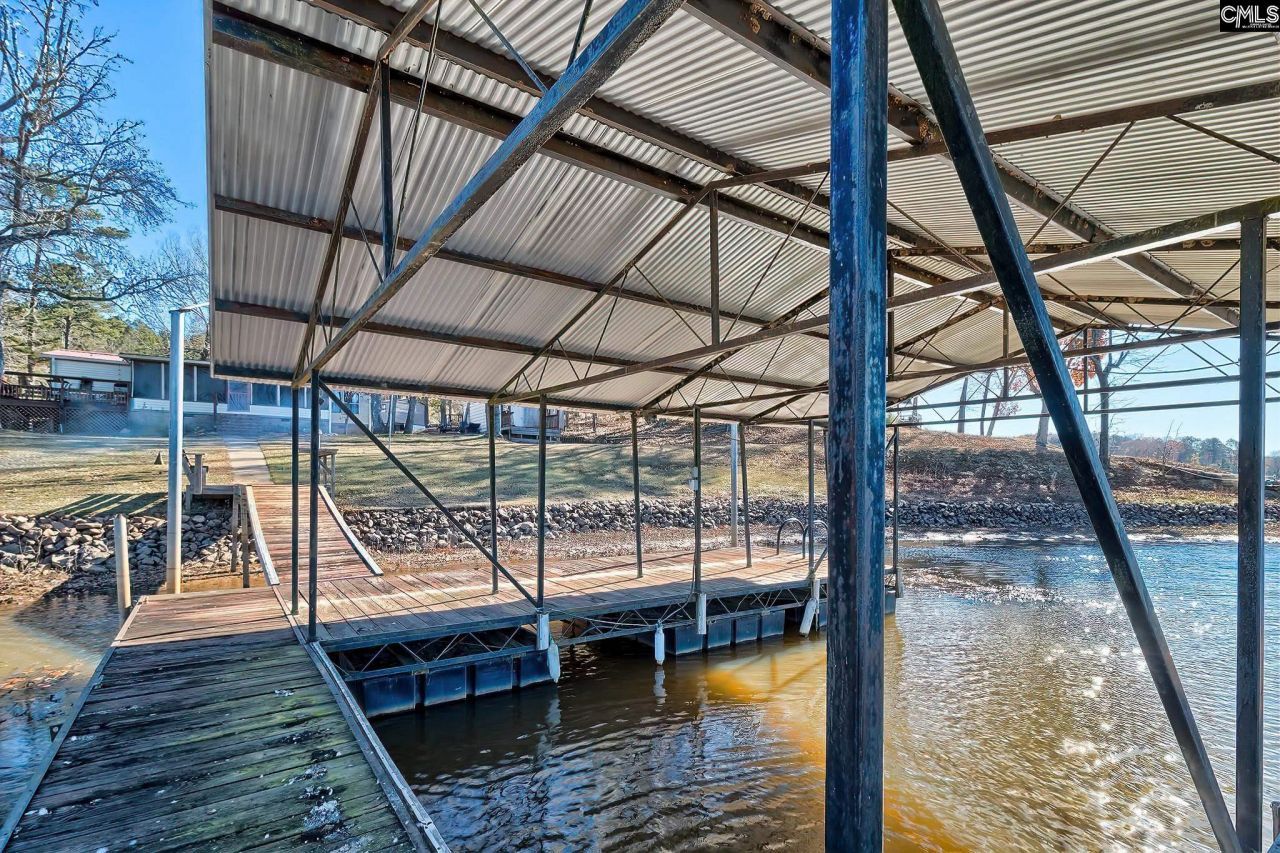 1944 White Road  Photo 27