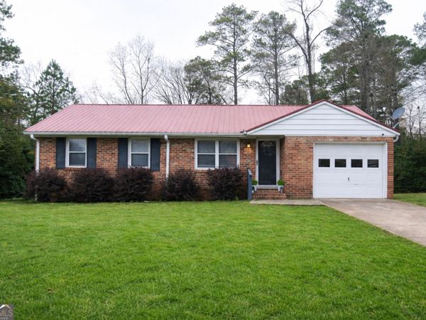 1508 Cloverdale Road, Anniston, AL 36207