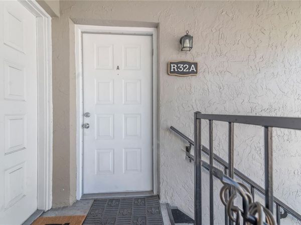 4511 S OAK DRIVE, Unit R32A, TAMPA, FL 33611