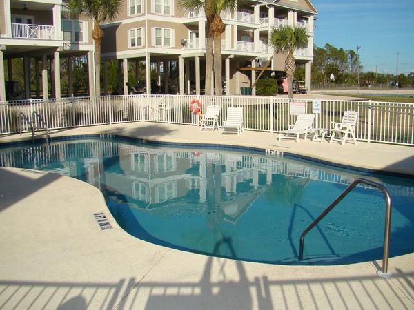 245 E 3rd Ave, Unit E102, Horseshoe Beach, FL 32648