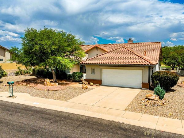 2977 GLENVIEW Drive, Sierra Vista, AZ 85650