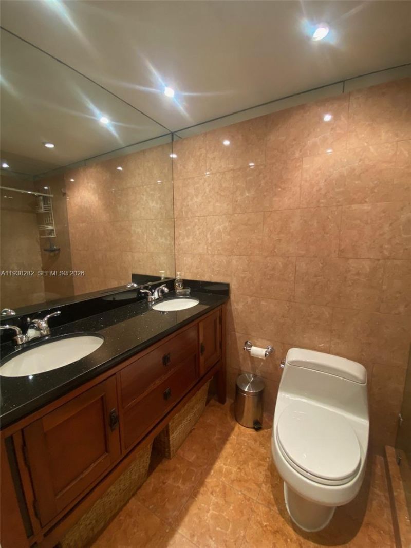 210 172nd St , Unit 226, Sunny Isles Beach, FL 33160 Photo