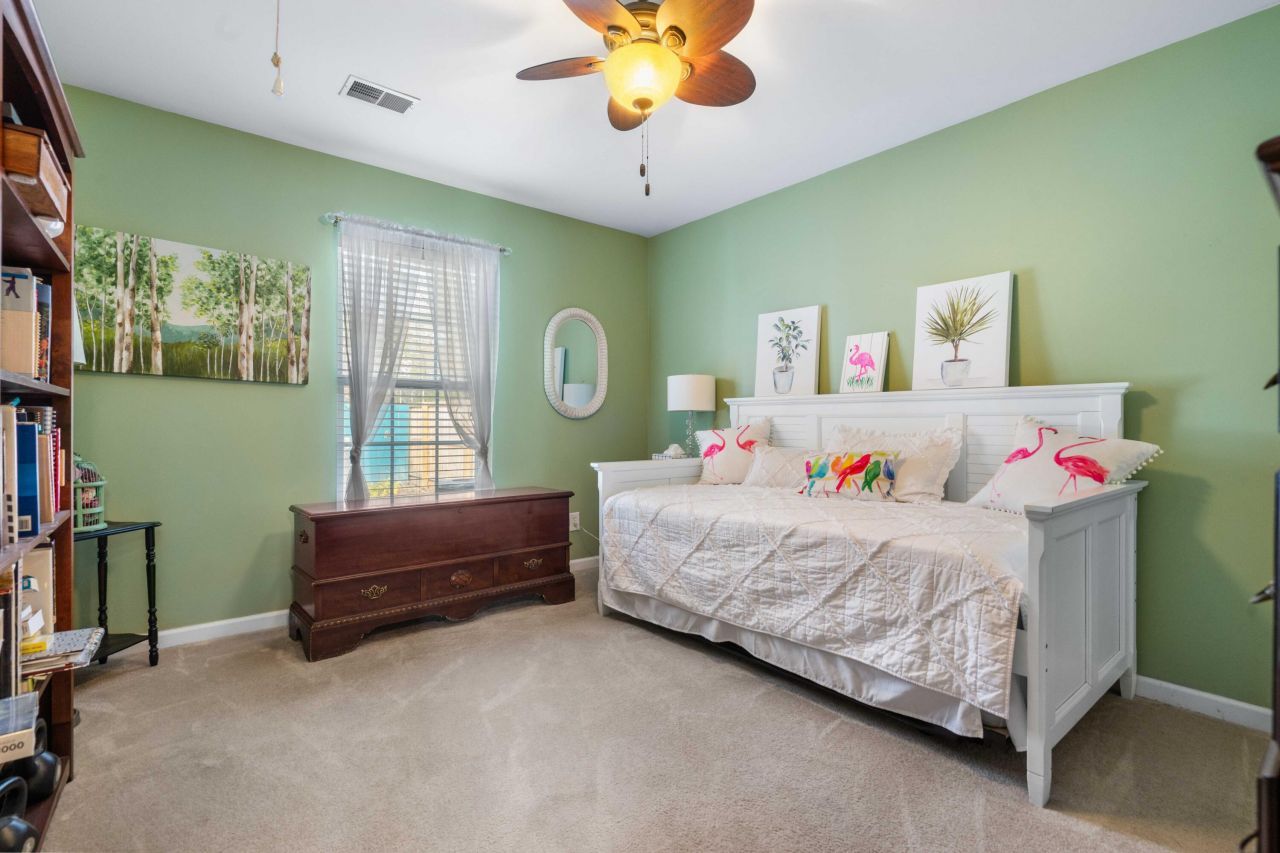 202 Moon Shadow Lane Photo 23