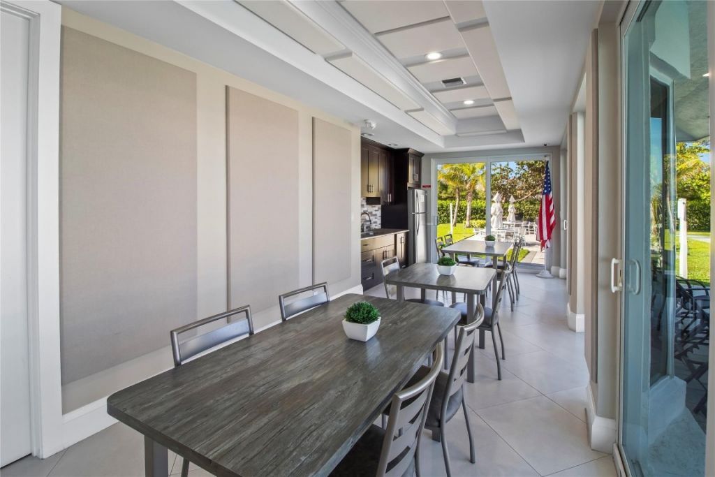 333 NE 21st Avenue, Unit 1108, Deerfield Beach, FL 33441 Photo