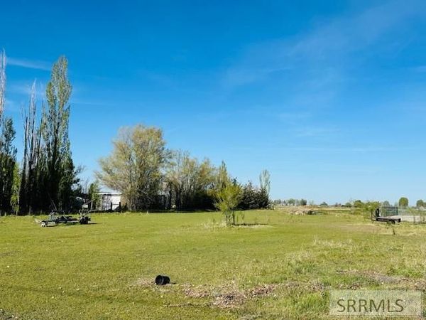 13795 N 115 E, IDAHO FALLS, ID 83401