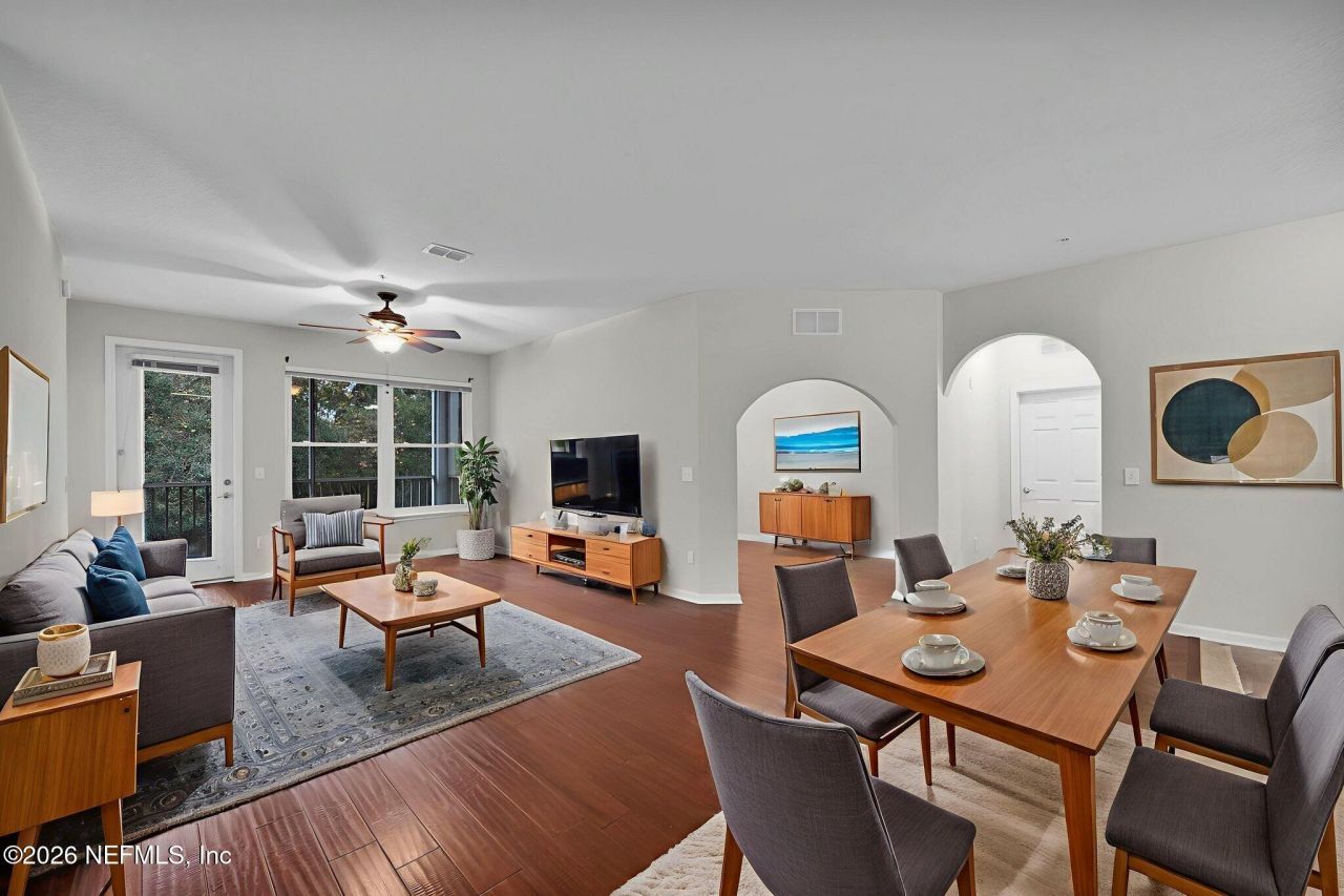 13364 BEACH Boulevard Jacksonville, FL 32224