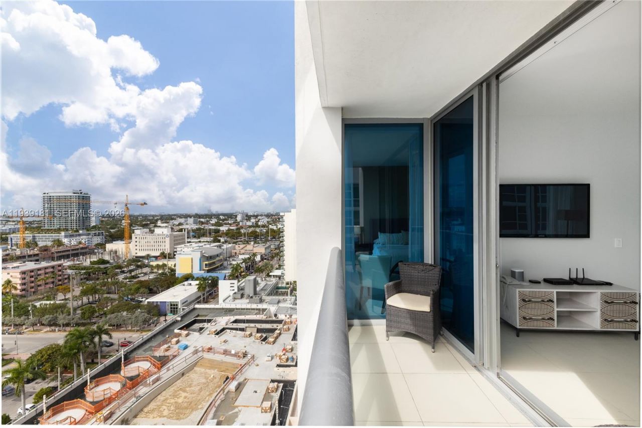 6899 Collins Ave, Unit 1509, Miami Beach, FL 33141 Photo
