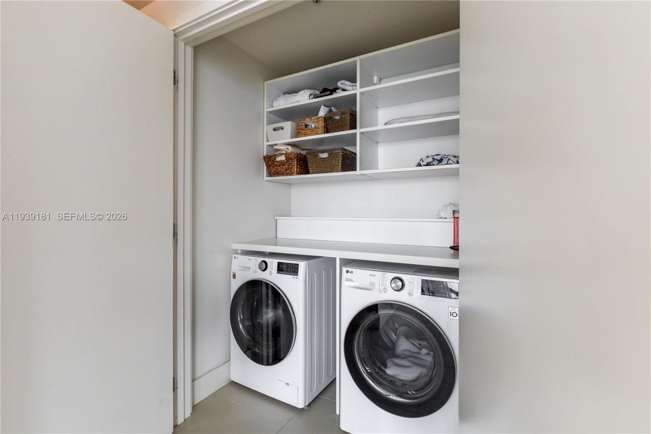 6899 Collins Ave, Unit 1509, Miami Beach, FL 33141 Photo
