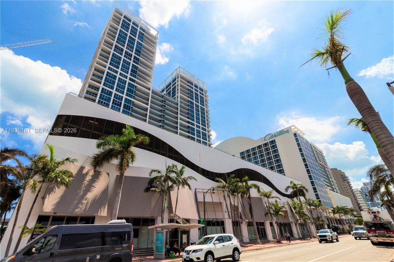6899 Collins Ave, Unit 1509, Miami Beach, FL 33141 Photo