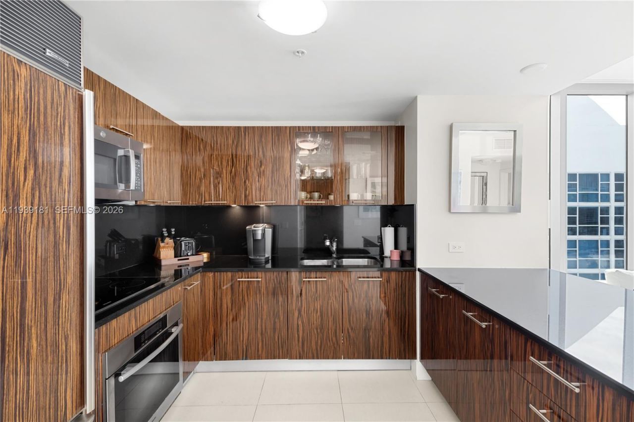 6899 Collins Ave, Unit 1509, Miami Beach, FL 33141 Photo
