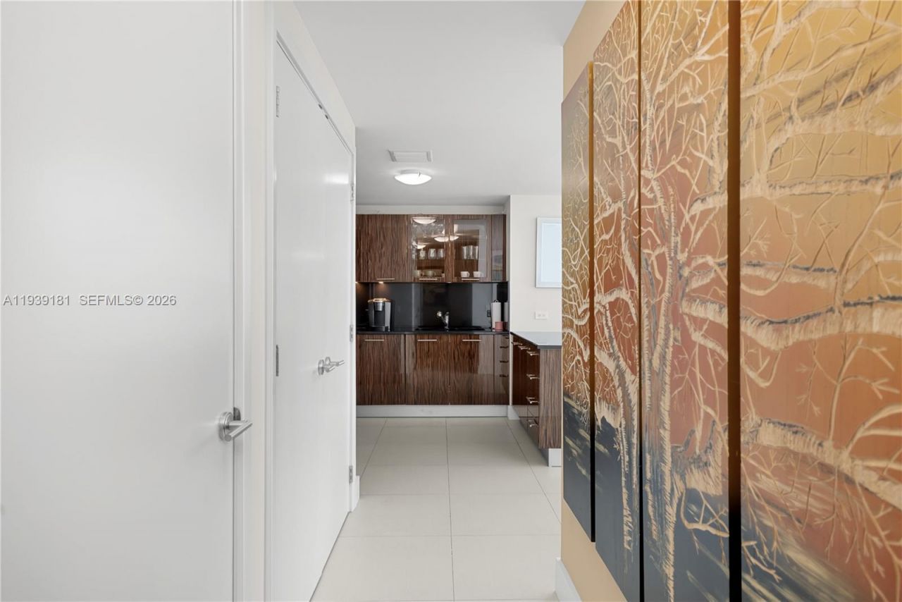 6899 Collins Ave , Unit 1509, Miami Beach, FL 33141 Photo