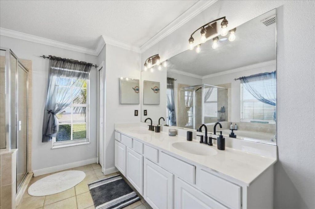 414 SE Cork Road, Port Saint Lucie, FL 34984 Photo