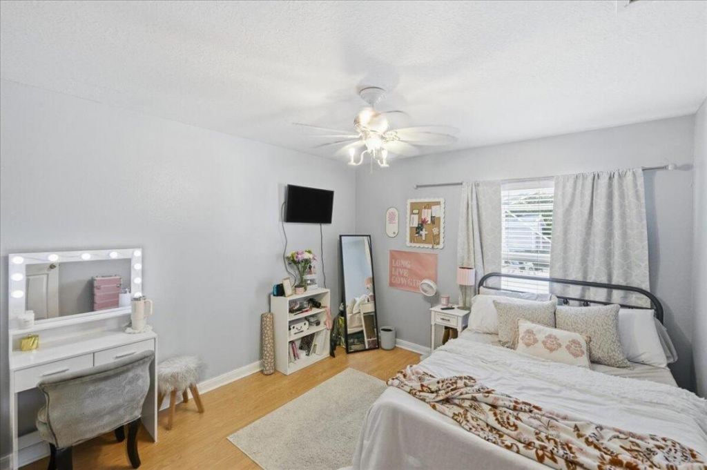 414 SE Cork Road, Port Saint Lucie, FL 34984 Photo