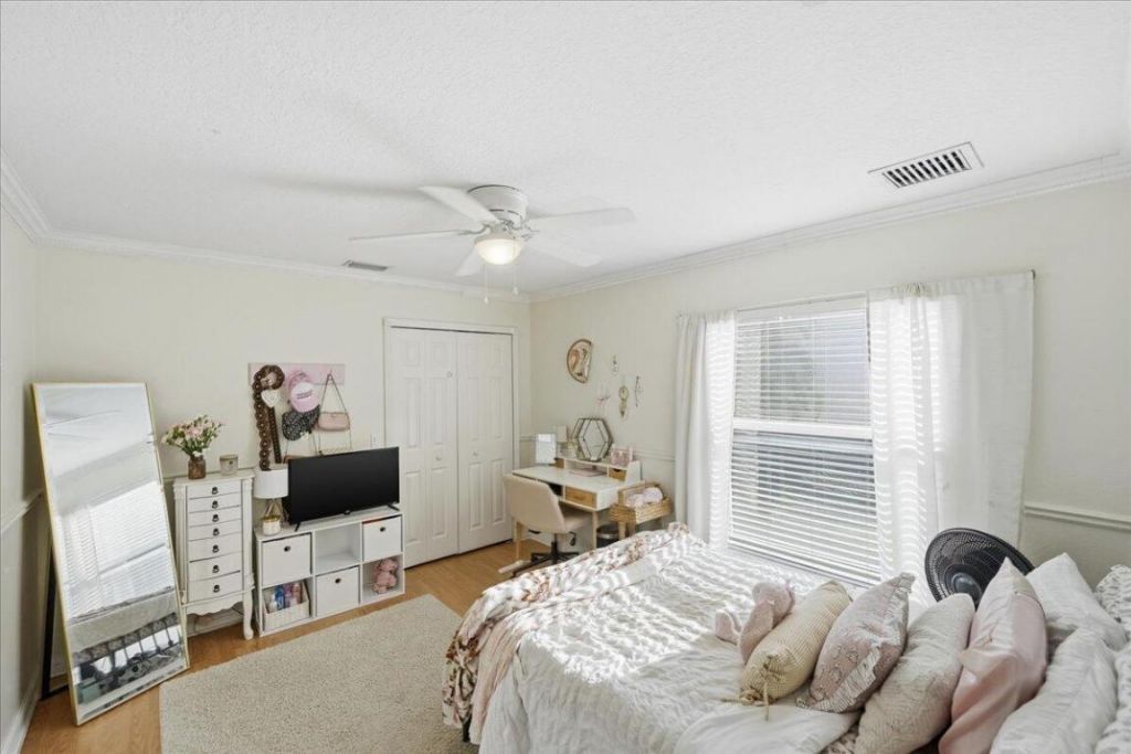 414 SE Cork Road, Port Saint Lucie, FL 34984 Photo